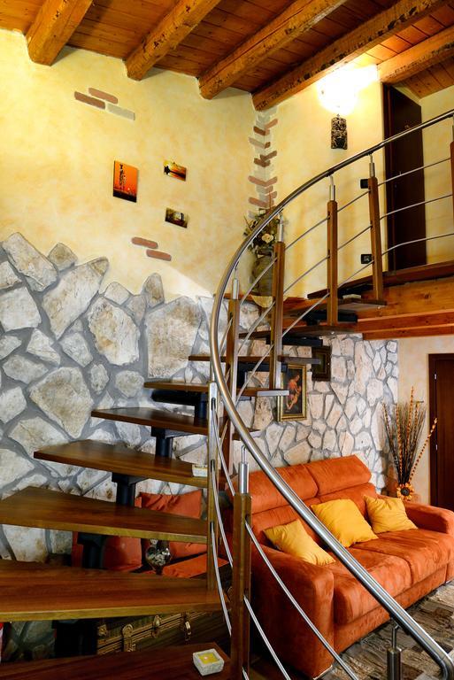 Alla Corte Dei Ventimiglia Montelepre Zimmer foto