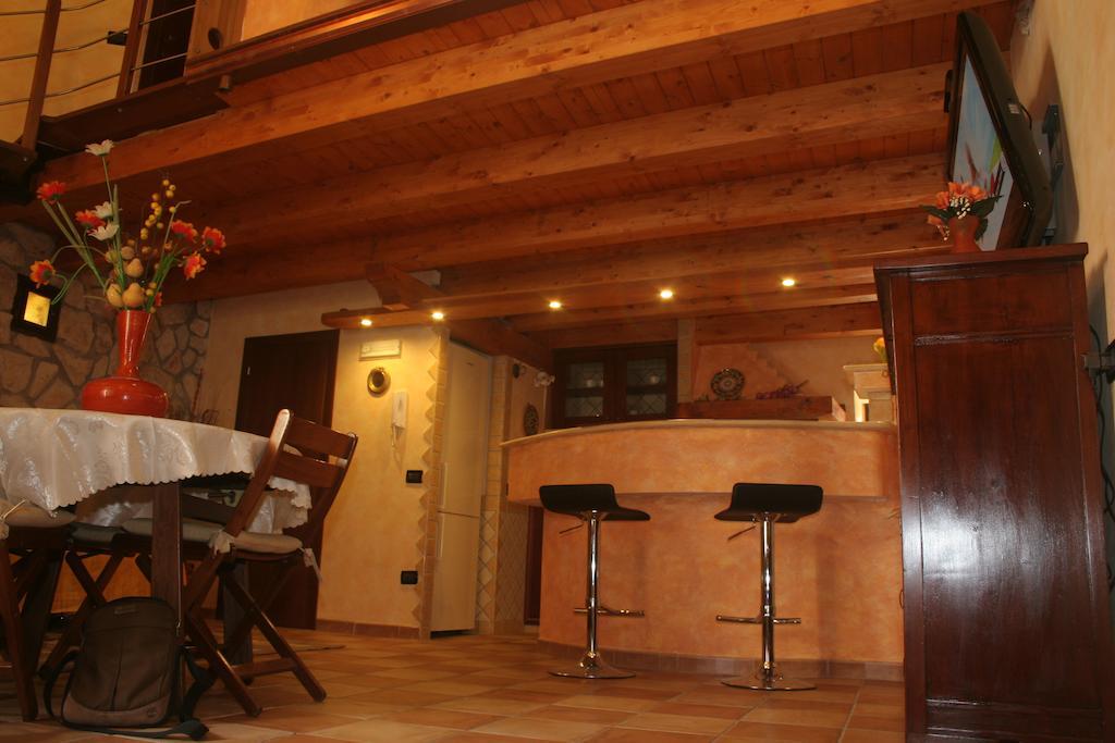 Alla Corte Dei Ventimiglia Montelepre Zimmer foto